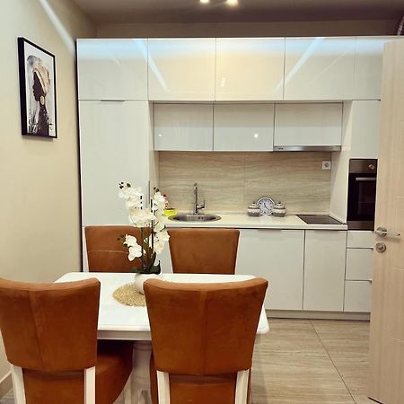 Nevenka Apartment Bar Bagian luar foto