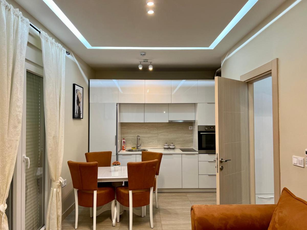 Nevenka Apartment Bar Bagian luar foto